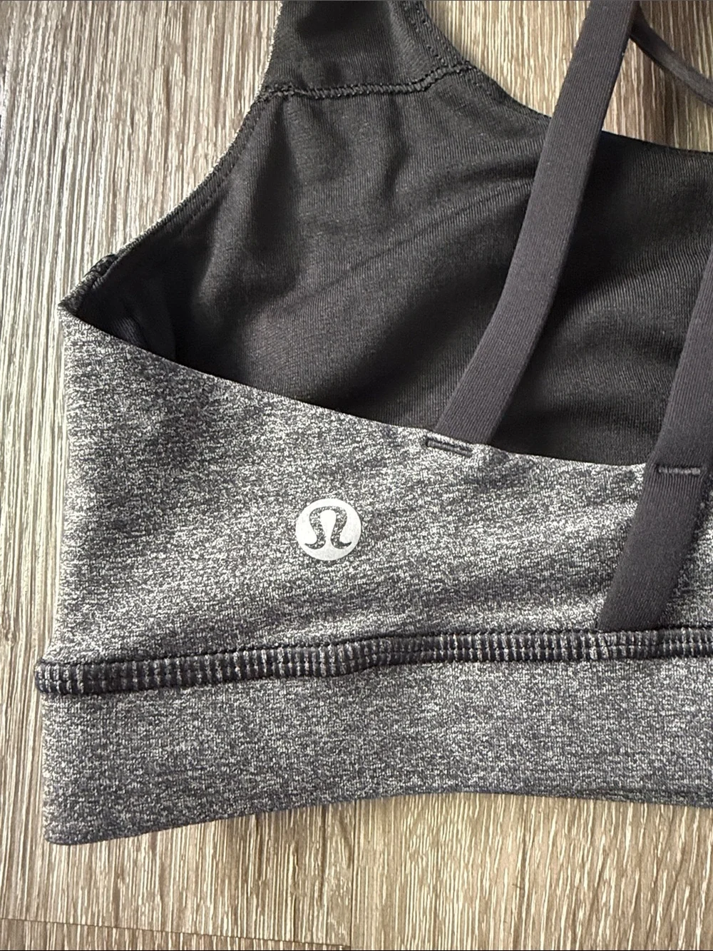 Lululemon Energy Bra Size 6 in Grey & Black
